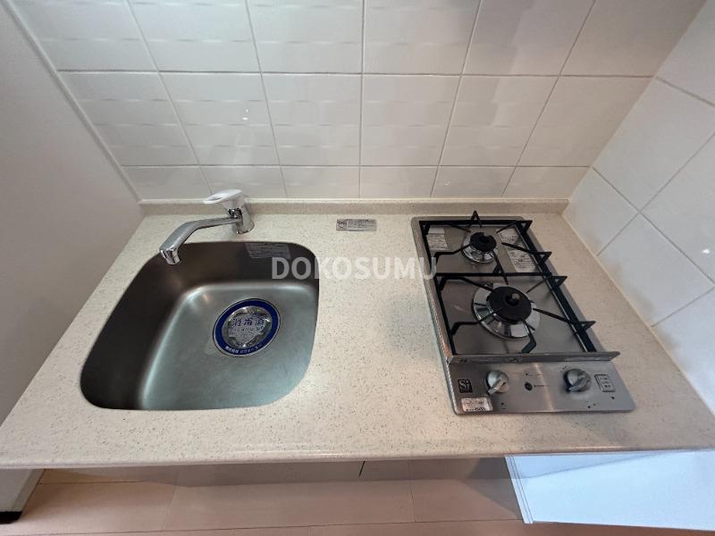 キッチン　毎日の料理が楽しくなる、機能性とデザインを兼ね備えた空間。