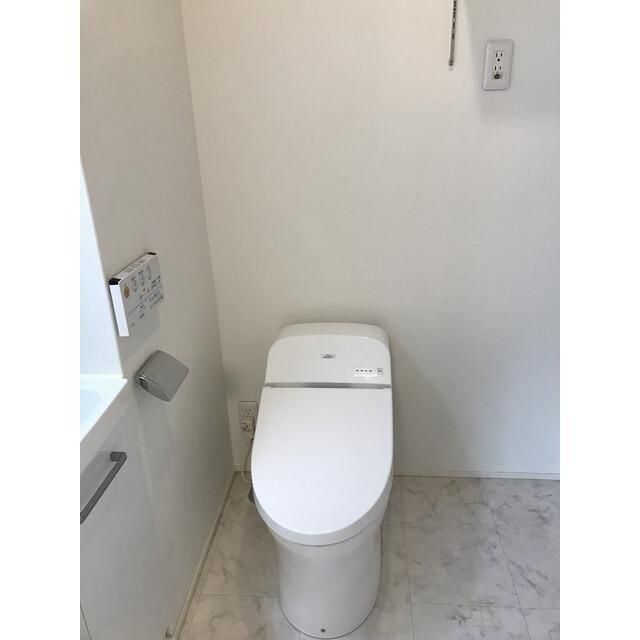 トイレ　ゆったりとした空間のトイレです