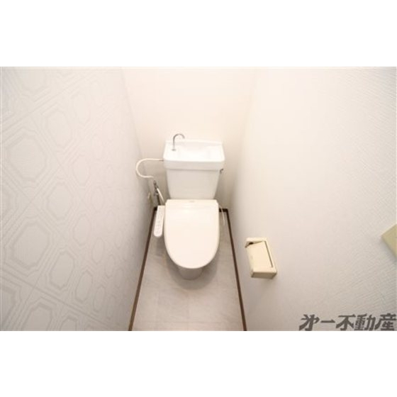 トイレ　トイレ