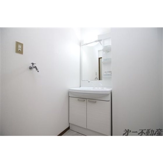 洗面設備　シャンプードレッサー