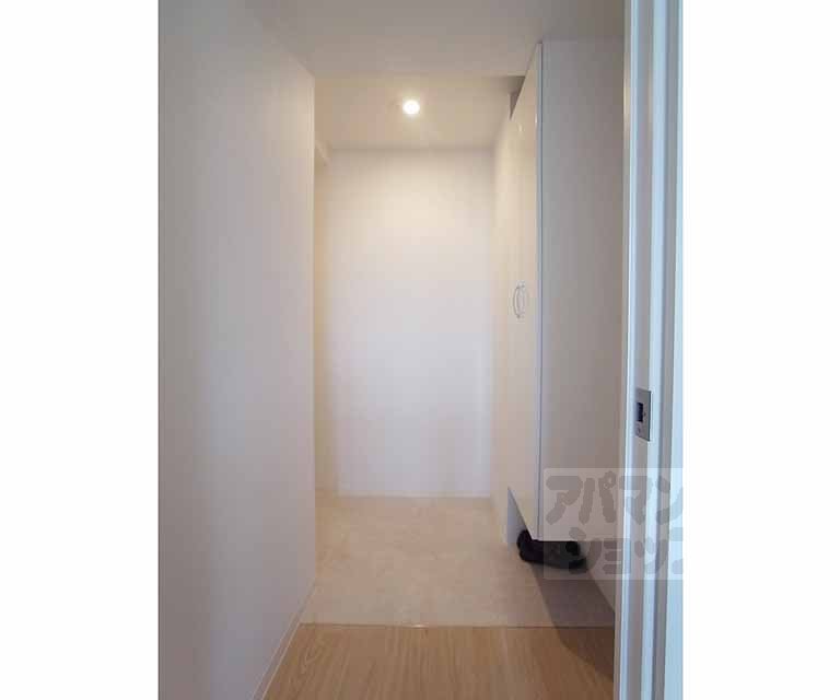 玄関　玄関部分