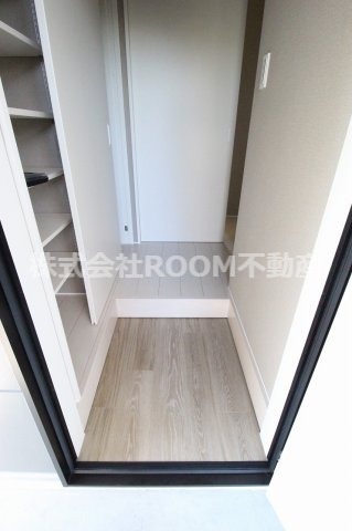 エントランス　建物の内部です