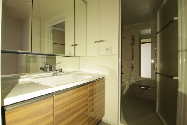 洗面設備　別室の参考写真です。※現況優先