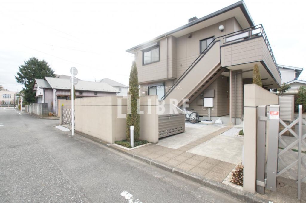 建物外観　エントランス