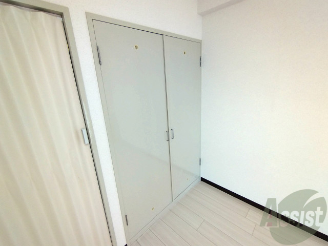 収納　幅広の収納です。部屋がすっきり片付きます。