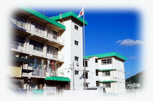 中学校　北九州市立戸ノ上中学校（中学校）まで1026m