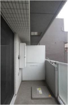 バルコニー　外からの目が気にならないバルコニーで洗濯物が干せます