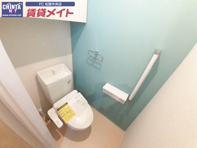 トイレ　同型タイプの写真です