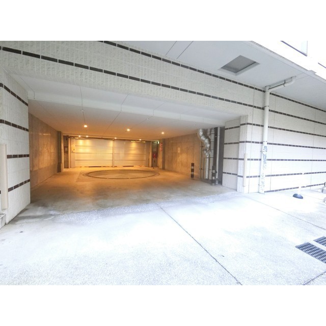 駐車場　２０１９月１１日撮影