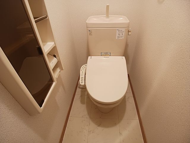 ボワフォンテーヌのトイレ写真