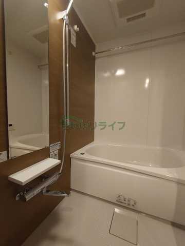 バス・シャワールーム　※別部屋同間取りのお部屋の写真になります