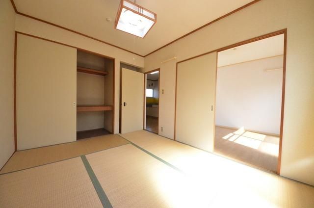 その他部屋・スペース　☆ちょっと休憩したい時、ゴロンと横になれる☆