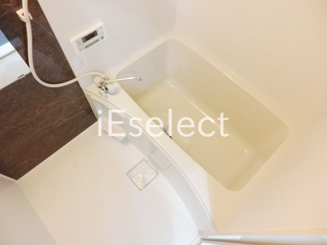 バス・シャワールーム　1日の疲れを洗い流すバスルーム