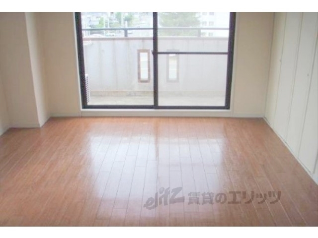 居室・リビング　洋室