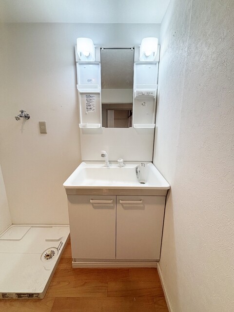 洗面設備　※清掃前です