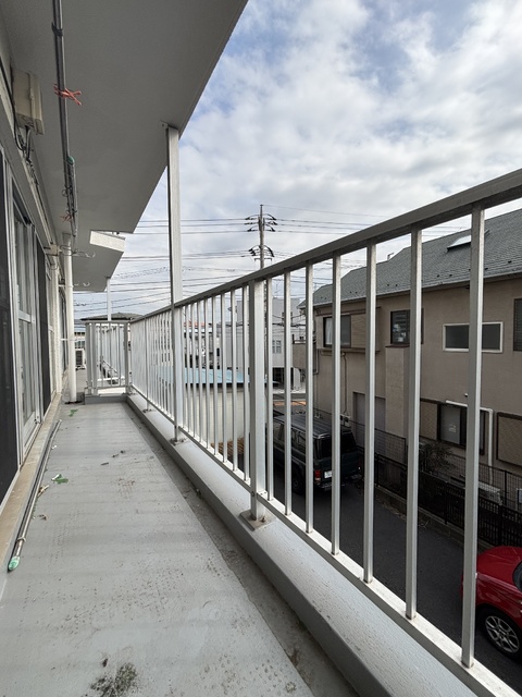 バルコニー　※清掃前です