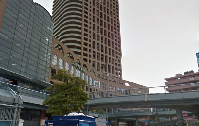 ショッピングセンター　フェスタ立花（ショッピングセンター）まで350m