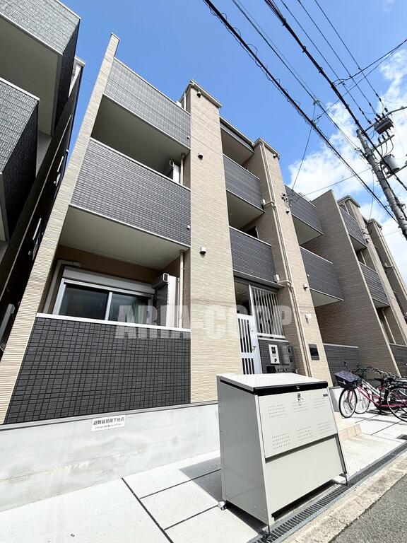 建物外観　2023年完成、大手ハウスメーカー施工デザイナーズアパート！