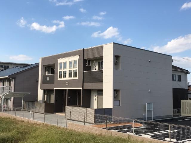 建物外観　外観写真（昼）