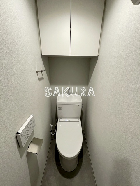 トイレ　嬉しい温水洗浄便座♪