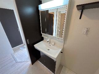 洗面設備　洗髪洗面化粧台（イメージ）