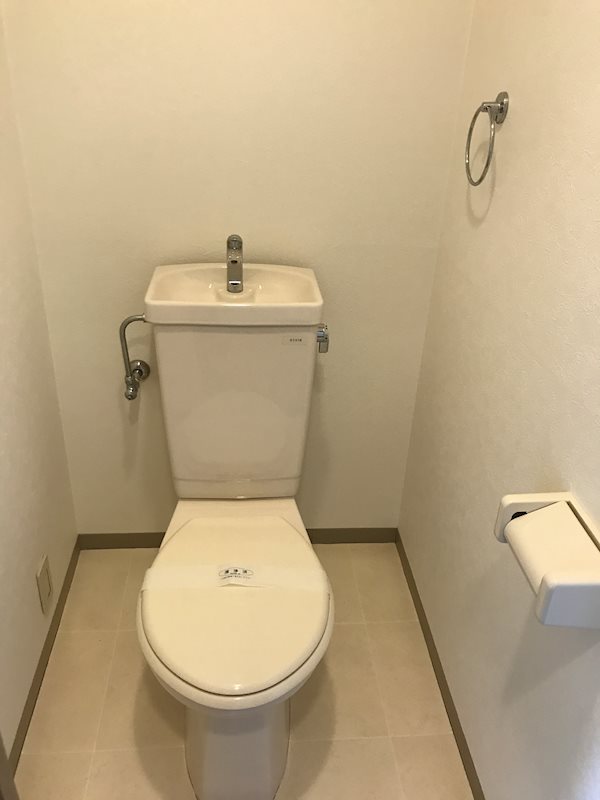 トイレ　※別部屋参照