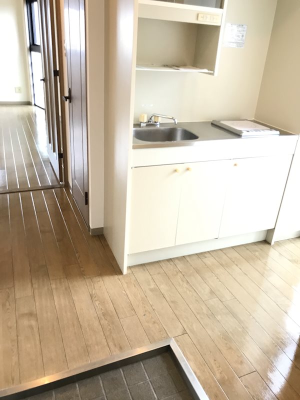 玄関　※別部屋参照