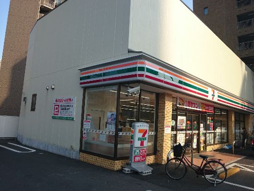 コンビニ　セブンイレブン墨田京島３丁目明治通り店（コンビニ）まで155m