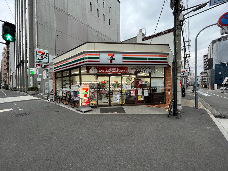 コンビニ　セブンイレブン 大阪上本町2丁目店（コンビニ）まで229m