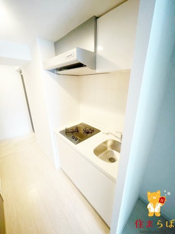 キッチン　「ただの部屋探しじゃない。“あなたの暮らし”探しです。」