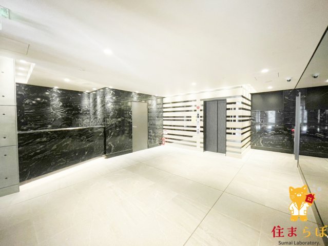 エントランス　「暮らしの設計図は、ここから始まります。」