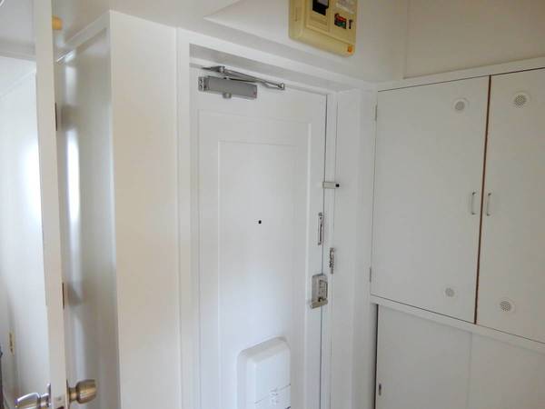 玄関　ビレッジハウスの同一物件・同一タイプの間取りの写真です