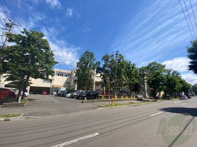 小学校　札幌市立屯田西小学校（小学校）まで1265m