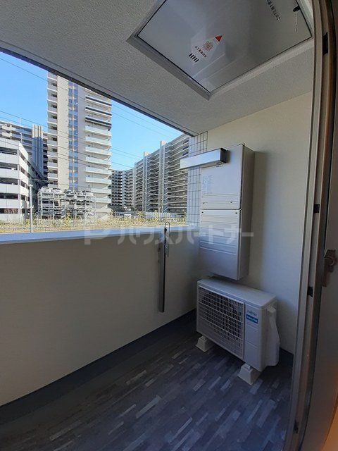 バルコニー　バルコニー