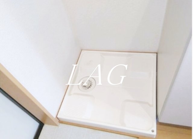 その他設備　洗濯機置場です。