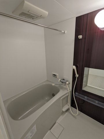バス・シャワールーム　202号室