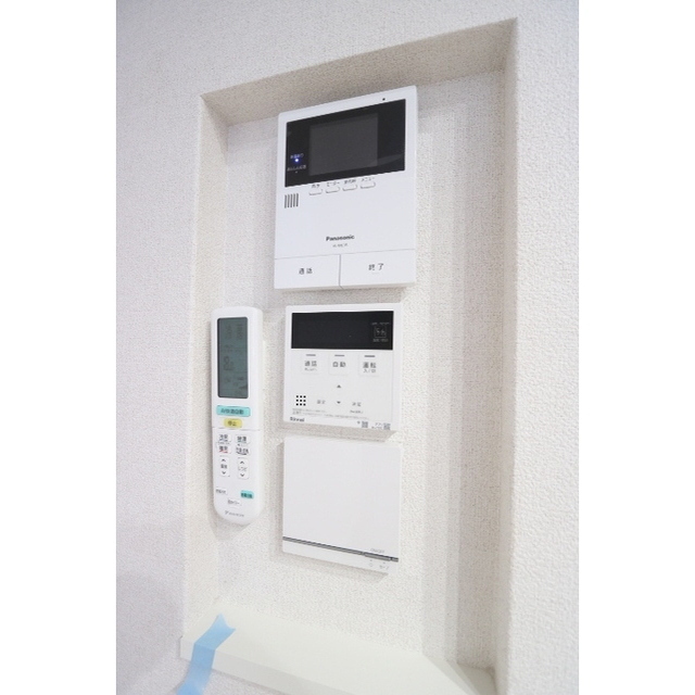 セキュリティ　モニター付きインターホンあり