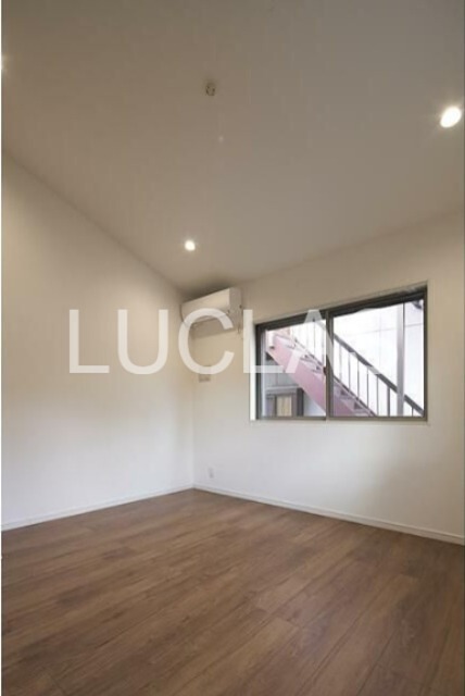 その他部屋・スペース　陽当りも良好で暖かい空間♪