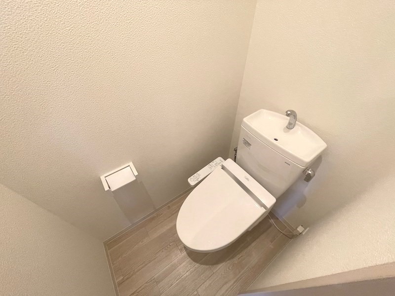 トイレ　※同型別号室