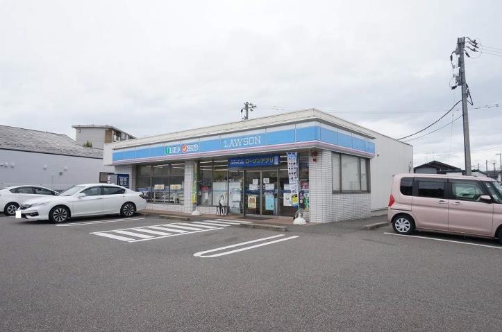 コンビニ　ローソン（コンビニ）まで570m