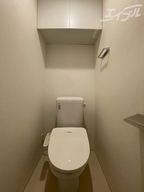 トイレ　清潔感のあるトイレです