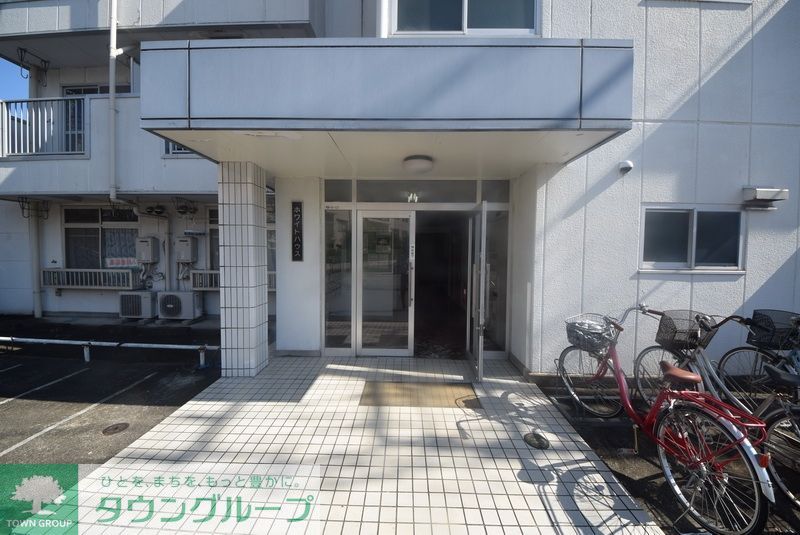 エントランス　エントランス