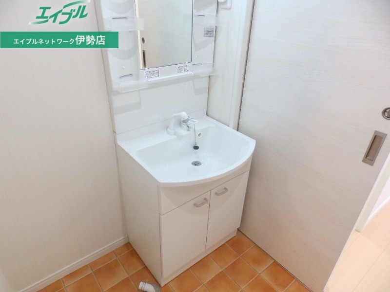 洗面設備　同タイプの画像です