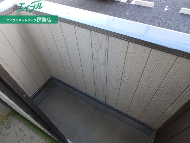 バルコニー　同タイプの画像です