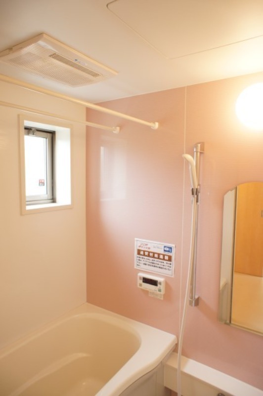 バス・シャワールーム　図面と現状に相違がある場合には現状を優先