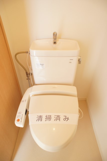 トイレ　図面と現状に相違がある場合には現状を優先