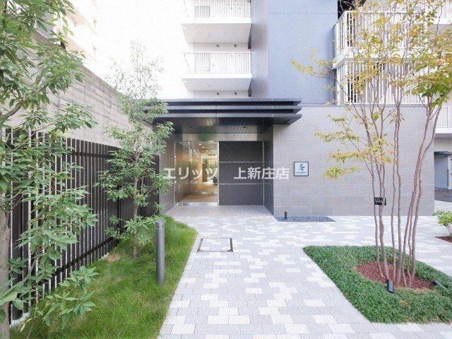 エントランス　エントランス