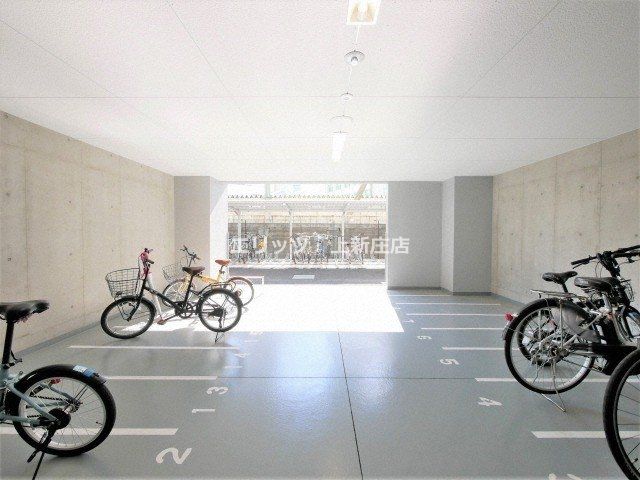 駐車場　駐輪場