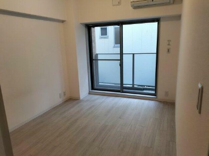 居室・リビング　☆南面2室☆