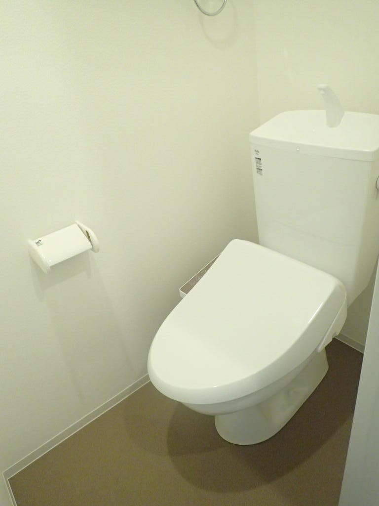 ジーメゾン春木旭町のトイレ写真